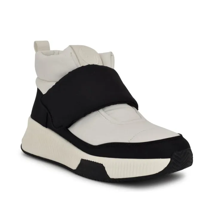 Nine West Boots and Booties Women Tumble Booties Ivoryblack Nine West Boots and Booties Women Tumble Booties Ivoryblack