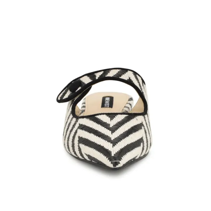Nine West Flats Women Barbra Flat Mules Blackwhite Raffia