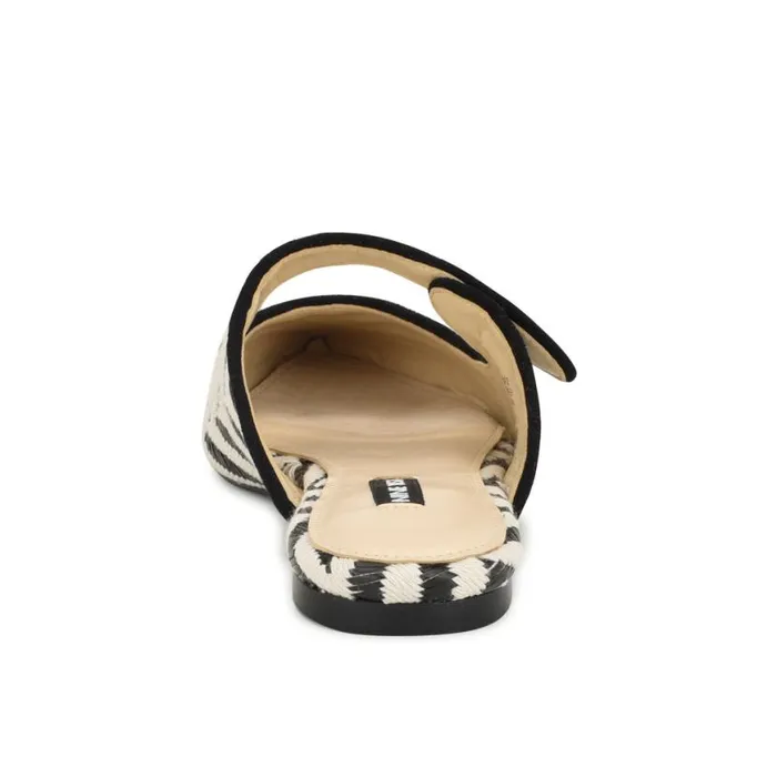 Nine West Flats Women Barbra Flat Mules Blackwhite Raffia