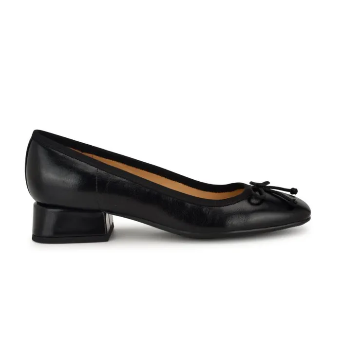 Nine West Heels Women Saruh Square Toe Pumps Black