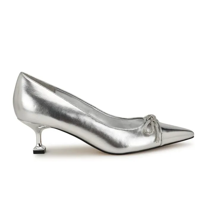 Nine West Heels Women Wendon Bow Pumps Silver
