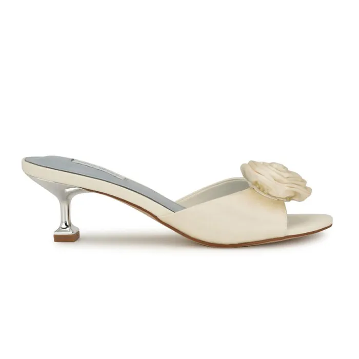 Nine West Sandals Women Dhalia Rosette Sandals Ivory