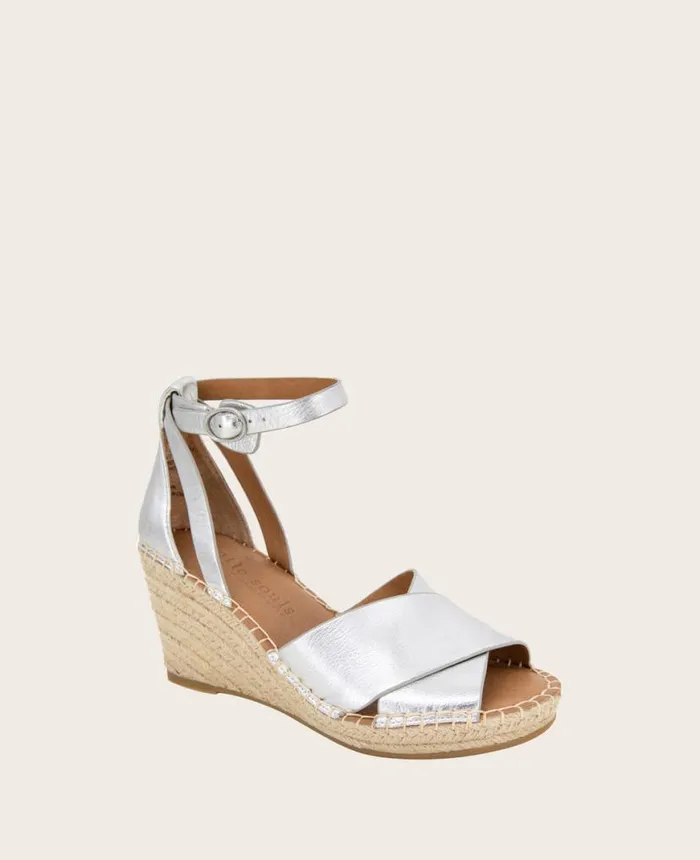 Sandals and Wedges Women Kenneth Cole GENTLE SOULS Charli Suede XBand Espadrille Wedge Sandal Silver Sandals and Wedges Women Kenneth Cole GENTLE SOULS Charli Suede XBand Espadrille Wedge Sandal Silver