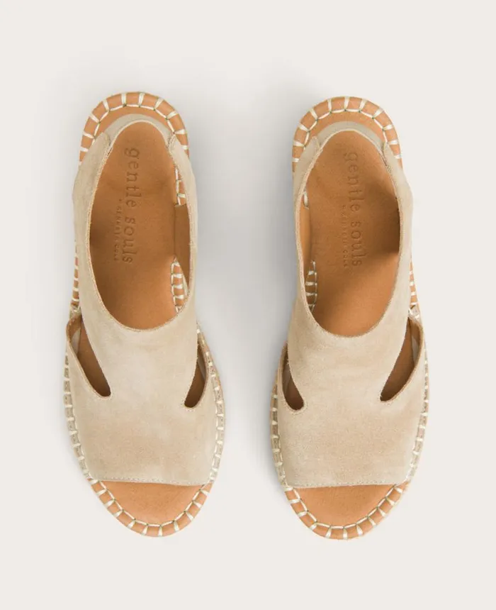 Sandals and Wedges Women Kenneth Cole GENTLE SOULS Cody Suede Espadrille Wedge Mushroom Suede Sandals and Wedges Women Kenneth Cole GENTLE SOULS Cody Suede Espadrille Wedge Mushroom Suede