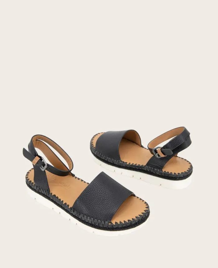 Sandals and Wedges Women Kenneth Cole GENTLE SOULS Lucille Sandal Black