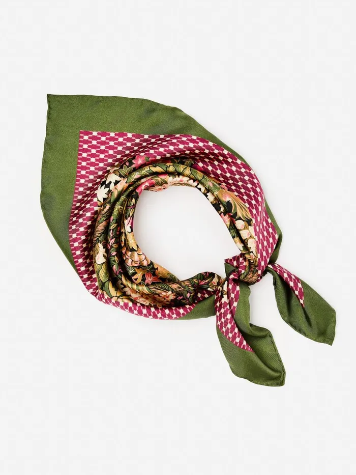 Scarves Women JMcLaughlin Amoura Silk Scarf In Verdant Garden Square Olivekhaki