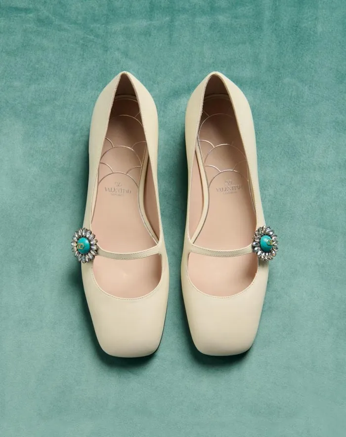 Valentino Ballerinas Woman Maryjane Preshoes Ballerina In Kidskin With Jewel Button 20mm For Woman In Water Rosecrystalpink Water Rosecrystalpink Valentino Ballerinas Woman Maryjane Preshoes Ballerina In Kidskin With Jewel Button 20mm For Woman In Water Rosecrystalpink Water Rosecrystalpink