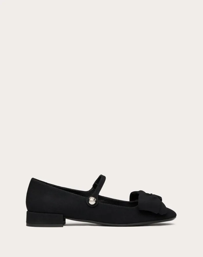 Valentino Ballerinas Woman Valentino Garavani Bowjane Maryjane Ballerina In Crepe Fabric 20mm For Woman In Black Black Valentino Ballerinas Woman Valentino Garavani Bowjane Maryjane Ballerina In Crepe Fabric 20mm For Woman In Black Black