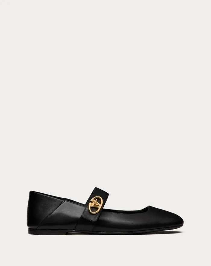 Valentino Ballerinas Woman Vlogo Locker Maryjane Ballerina In Calfskin For Woman In Ivory Ivory Valentino Ballerinas Woman Vlogo Locker Maryjane Ballerina In Calfskin For Woman In Ivory Ivory
