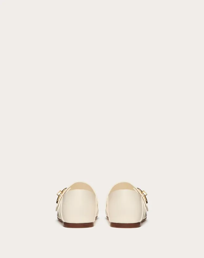 Valentino Ballerinas Woman Vlogo Locker Maryjane Ballerina In Calfskin For Woman In Ivory Ivory Valentino Ballerinas Woman Vlogo Locker Maryjane Ballerina In Calfskin For Woman In Ivory Ivory