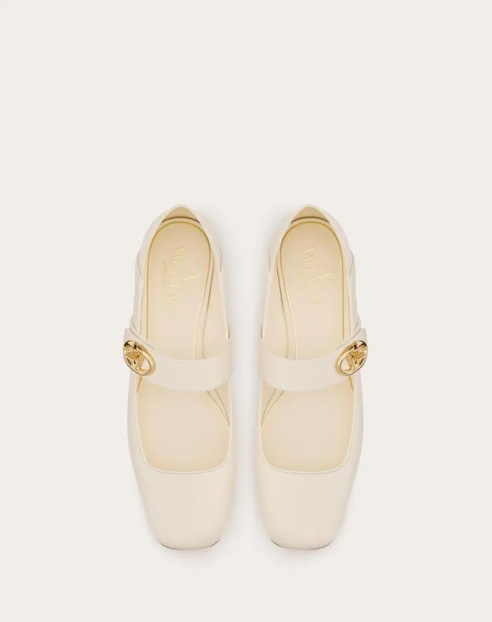 Valentino Ballerinas Woman Vlogo Locker Maryjane Ballerina In Calfskin For Woman In Ivory Ivory Valentino Ballerinas Woman Vlogo Locker Maryjane Ballerina In Calfskin For Woman In Ivory Ivory