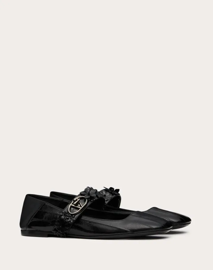 Valentino Ballerinas Woman Vlogo Locker Maryjane Ballerina In Eel With Flower Application For Woman In Black Black