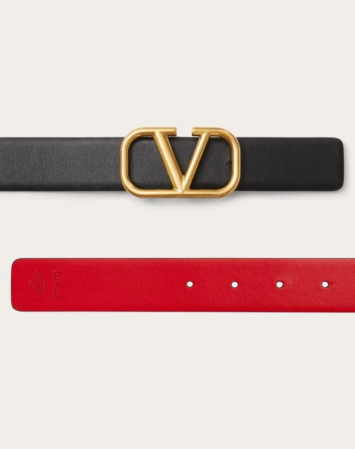 Valentino Belts Woman Reversible Vlogo Signature Belt In Glossy Calfskin 30 Mm For Woman In Smokey Beigeblack Smokey Beigeblack Valentino Belts Woman Reversible Vlogo Signature Belt In Glossy Calfskin 30 Mm For Woman In Smokey Beigeblack Smokey Beigeblack