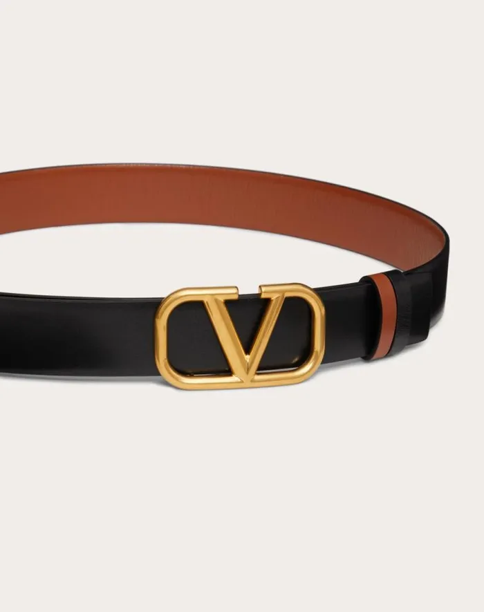 Valentino Belts Woman Reversible Vlogo Signature Belt In Glossy Calfskin 30 Mm For Woman In Smokey Beigeblack Smokey Beigeblack Valentino Belts Woman Reversible Vlogo Signature Belt In Glossy Calfskin 30 Mm For Woman In Smokey Beigeblack Smokey Beigeblack
