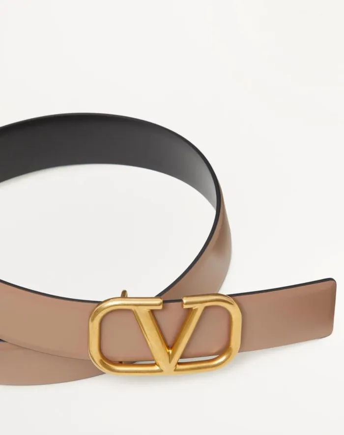 Valentino Belts Woman Reversible Vlogo Signature Belt In Glossy Calfskin 30 Mm For Woman In Smokey Beigeblack Smokey Beigeblack Valentino Belts Woman Reversible Vlogo Signature Belt In Glossy Calfskin 30 Mm For Woman In Smokey Beigeblack Smokey Beigeblack