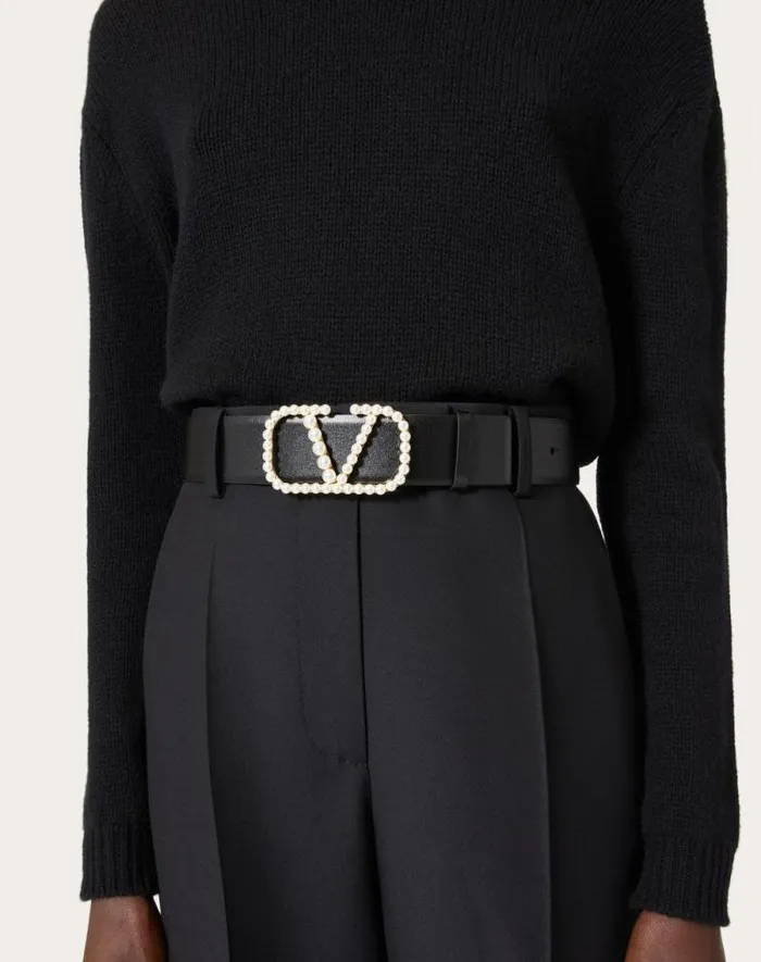 Valentino Belts Woman Vlogo Signature Reversible Belt In Shiny Calfskin With Pearls 40 Mm For Woman In Blacklight Ivory Blacklight Ivory Valentino Belts Woman Vlogo Signature Reversible Belt In Shiny Calfskin With Pearls 40 Mm For Woman In Blacklight Ivory Blacklight Ivory