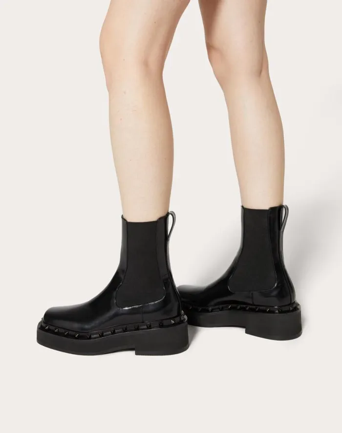 Valentino Boots Woman Mway Rockstud Beatle In Calfskin With Toneontone Studs 50 Mm For Woman In Black Black Valentino Boots Woman Mway Rockstud Beatle In Calfskin With Toneontone Studs 50 Mm For Woman In Black Black