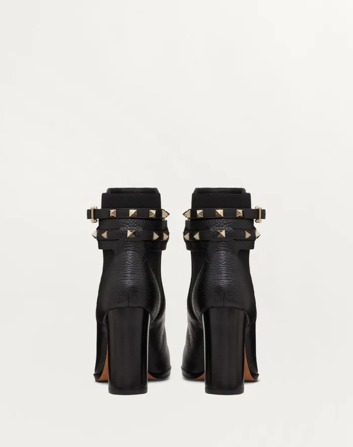 Valentino Boots Woman Rockstud Grainy Calfskin Ankle Boot 90 Mm For Woman In Black Black Valentino Boots Woman Rockstud Grainy Calfskin Ankle Boot 90 Mm For Woman In Black Black