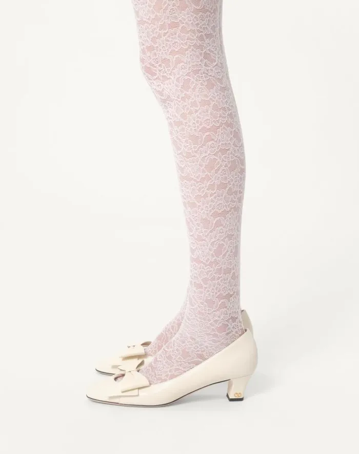 Valentino Dresses Woman Short Dress In Heavy Lace For Woman In Lavander Lavander Valentino Dresses Woman Short Dress In Heavy Lace For Woman In Lavander Lavander