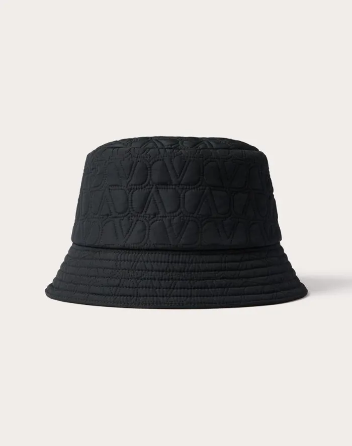 Valentino Hats And Gloves Man Toile Iconographe Quilted Bucket Hat For Man In Navy Navy Valentino Hats And Gloves Man Toile Iconographe Quilted Bucket Hat For Man In Navy Navy