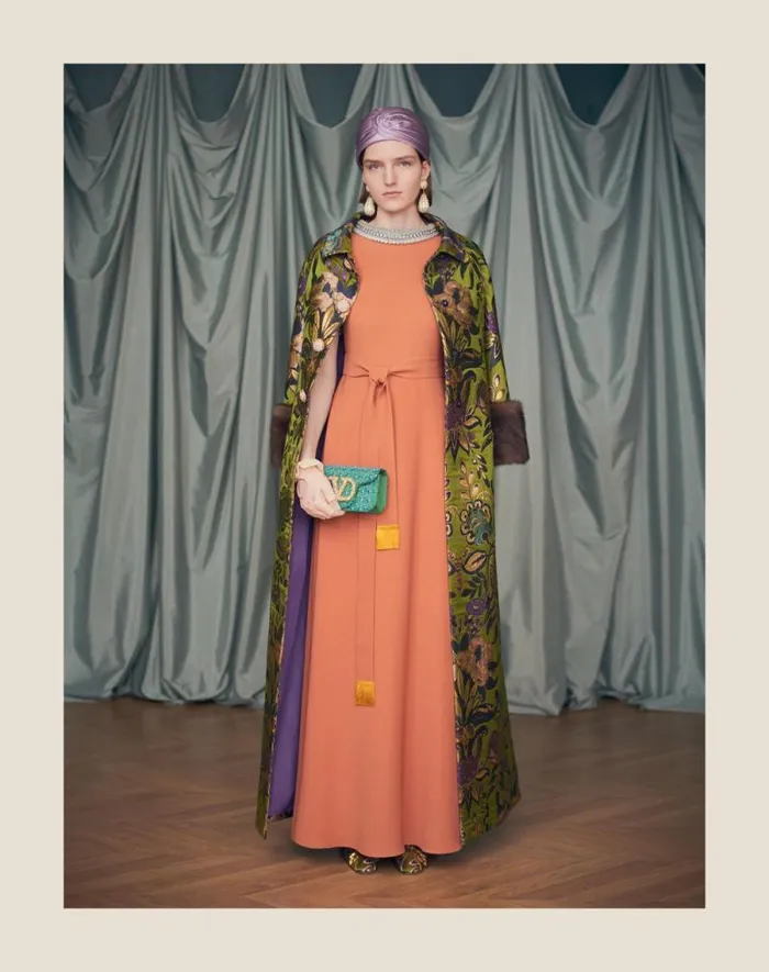 Valentino Hats And Gloves Woman Rigid Silk Turban For Woman In Lilac Lilac Valentino Hats And Gloves Woman Rigid Silk Turban For Woman In Lilac Lilac