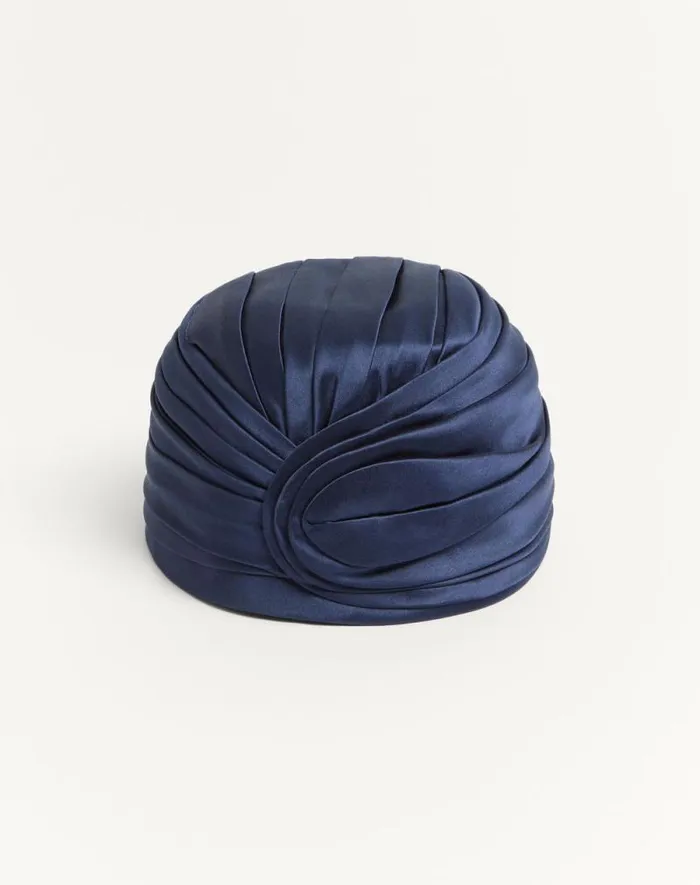 Valentino Hats And Gloves Woman Rigid Silk Turban For Woman In Lilac Lilac Valentino Hats And Gloves Woman Rigid Silk Turban For Woman In Lilac Lilac
