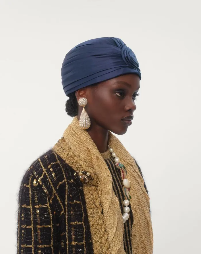 Valentino Hats And Gloves Woman Rigid Silk Turban For Woman In Lilac Lilac Valentino Hats And Gloves Woman Rigid Silk Turban For Woman In Lilac Lilac