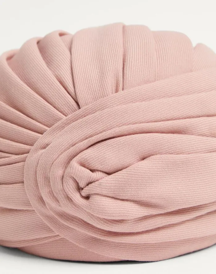Valentino Hats And Gloves Woman Rigid Wool Turban For Woman In Ivorygold Ivorygold Valentino Hats And Gloves Woman Rigid Wool Turban For Woman In Ivorygold Ivorygold