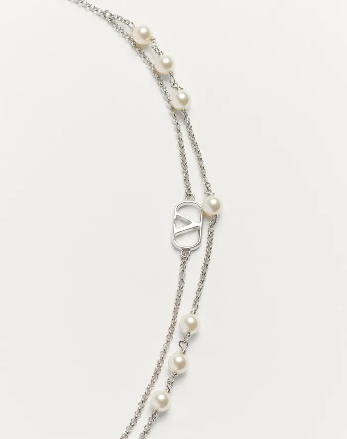 Valentino Jewelry Woman Vlogo Signature Metal Necklace With Swarovski Pearls For Woman In Palladium Palladium Valentino Jewelry Woman Vlogo Signature Metal Necklace With Swarovski Pearls For Woman In Palladium Palladium