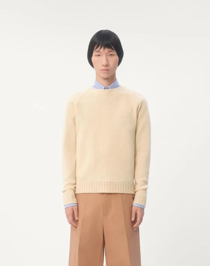 Valentino Knitwear Man Shetland Wool Crewneck Sweater With Vlogo Embroidery For Man In Butter Butter Valentino Knitwear Man Shetland Wool Crewneck Sweater With Vlogo Embroidery For Man In Butter Butter