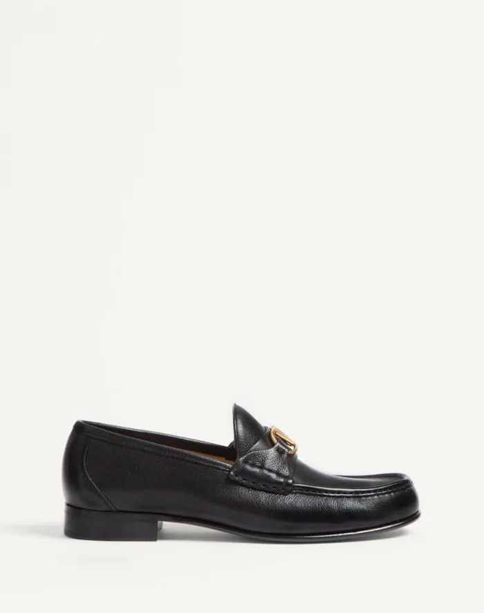 Valentino Laceups And Loafers Man Vlogo Signature Buffalo Loafer For Man In Bark Brown Bark Brown Valentino Laceups And Loafers Man Vlogo Signature Buffalo Loafer For Man In Bark Brown Bark Brown