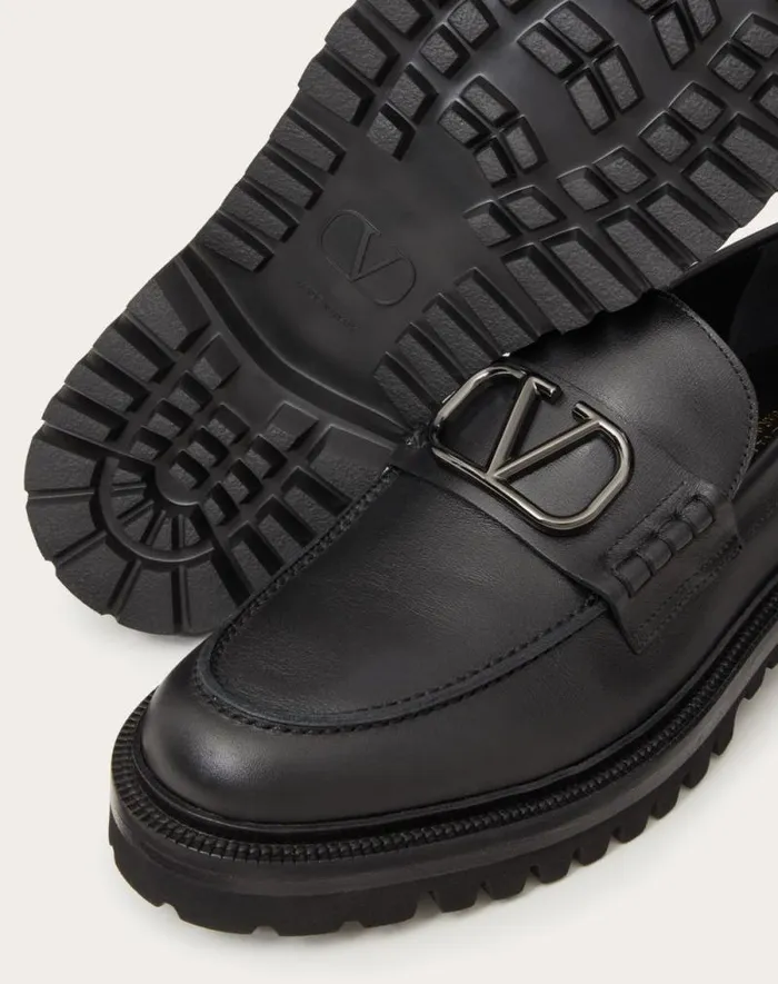 Valentino Laceups And Loafers Man Vlogo Signature Calfskin Loafer For Man In Black Black