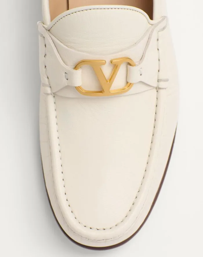 Valentino Laceups And Loafers Man Vlogo Signature Kidskin Moccasin For Man In Ivory Ivory