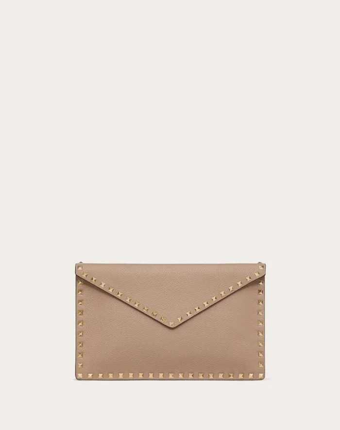 Valentino Mini Bags Woman Rockstud Grainy Calfskin Envelope Pouch For Woman In Poudre Poudre