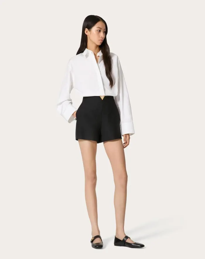 Valentino Pants And Shorts Woman Crepe Couture Shorts For Woman In Black Black Valentino Pants And Shorts Woman Crepe Couture Shorts For Woman In Black Black