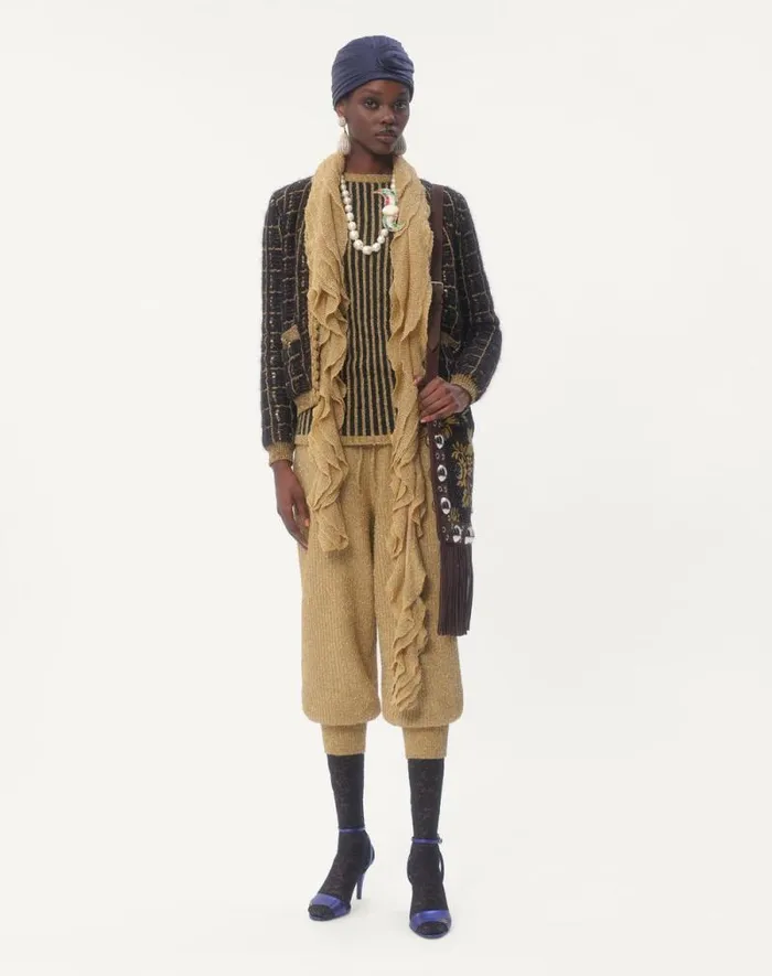 Valentino Pants And Shorts Woman Lurex Knit Pants For Woman In Gold Gold Valentino Pants And Shorts Woman Lurex Knit Pants For Woman In Gold Gold