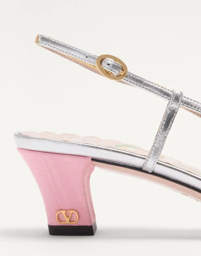 Valentino Pumps Woman Bowow Slingback Pumps In Moir Fabric 45mm For Woman In Blacksilver Blacksilver