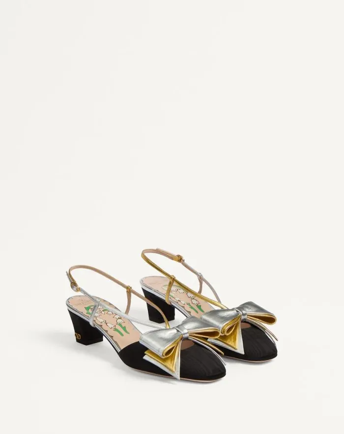 Valentino Pumps Woman Bowow Slingback Pumps In Moir Fabric 45mm For Woman In Blacksilver Blacksilver