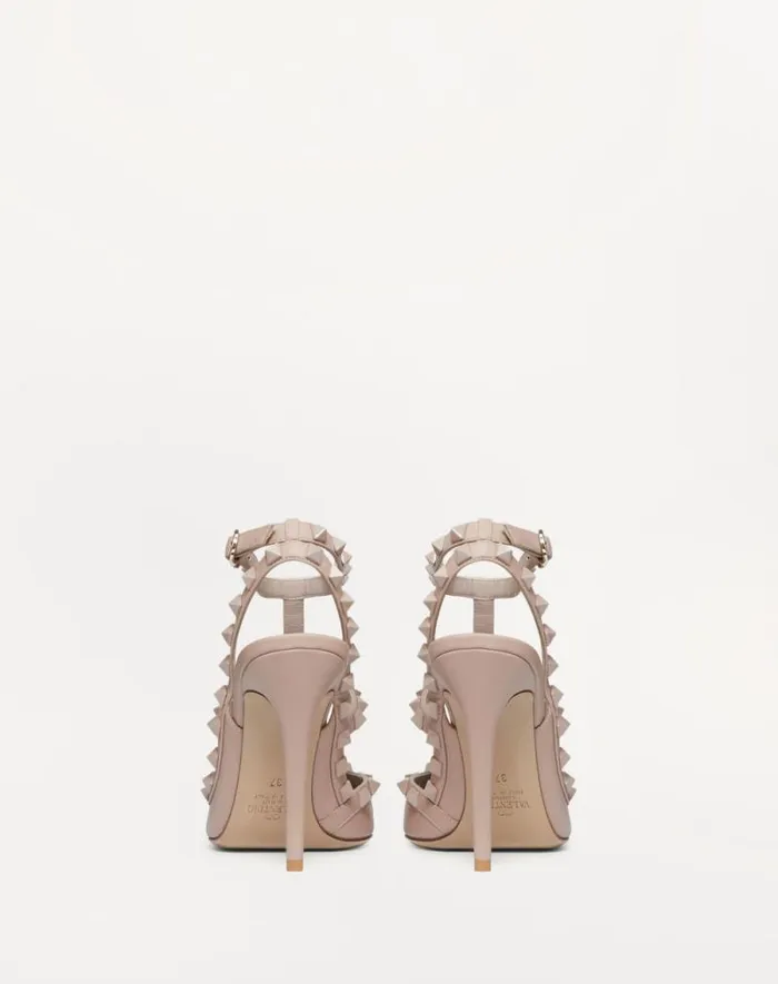 Valentino Pumps Woman Rockstud Ankle Strap Pump With Tonal Studs 100 For Woman In Poudre Poudre Valentino Pumps Woman Rockstud Ankle Strap Pump With Tonal Studs 100 For Woman In Poudre Poudre