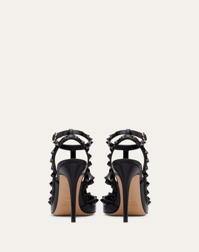 Valentino Pumps Woman Rockstud Ankle Strap Pump With Tonal Studs 100 For Woman In Poudre Poudre Valentino Pumps Woman Rockstud Ankle Strap Pump With Tonal Studs 100 For Woman In Poudre Poudre