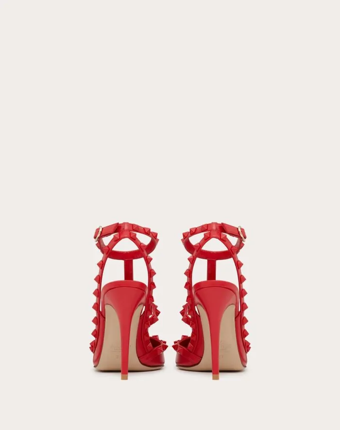 Valentino Pumps Woman Rockstud Ankle Strap Pump With Tonal Studs 100 For Woman In Poudre Poudre Valentino Pumps Woman Rockstud Ankle Strap Pump With Tonal Studs 100 For Woman In Poudre Poudre
