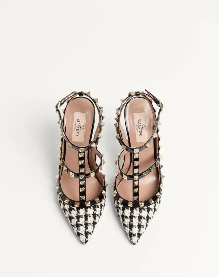 Valentino Pumps Woman Rockstud Pump In Pieddepoule Fabric 100mm For Woman In Ivoryblack Ivoryblack Valentino Pumps Woman Rockstud Pump In Pieddepoule Fabric 100mm For Woman In Ivoryblack Ivoryblack