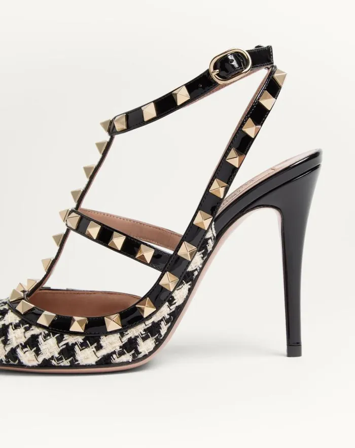 Valentino Pumps Woman Rockstud Pump In Pieddepoule Fabric 100mm For Woman In Ivoryblack Ivoryblack Valentino Pumps Woman Rockstud Pump In Pieddepoule Fabric 100mm For Woman In Ivoryblack Ivoryblack