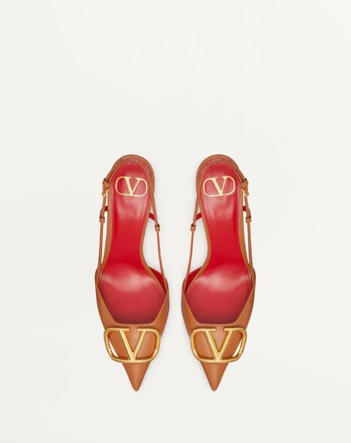 Valentino Pumps Woman Vlogo Signature Calfskin Slingback Pump 80mm 315 In For Woman In Black Black Valentino Pumps Woman Vlogo Signature Calfskin Slingback Pump 80mm 315 In For Woman In Black Black