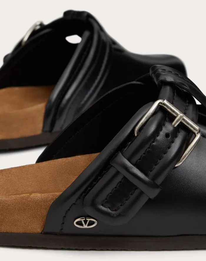 Valentino Sandals Man Fussfriend Calfskin Leather Sabot For Man In Black Black