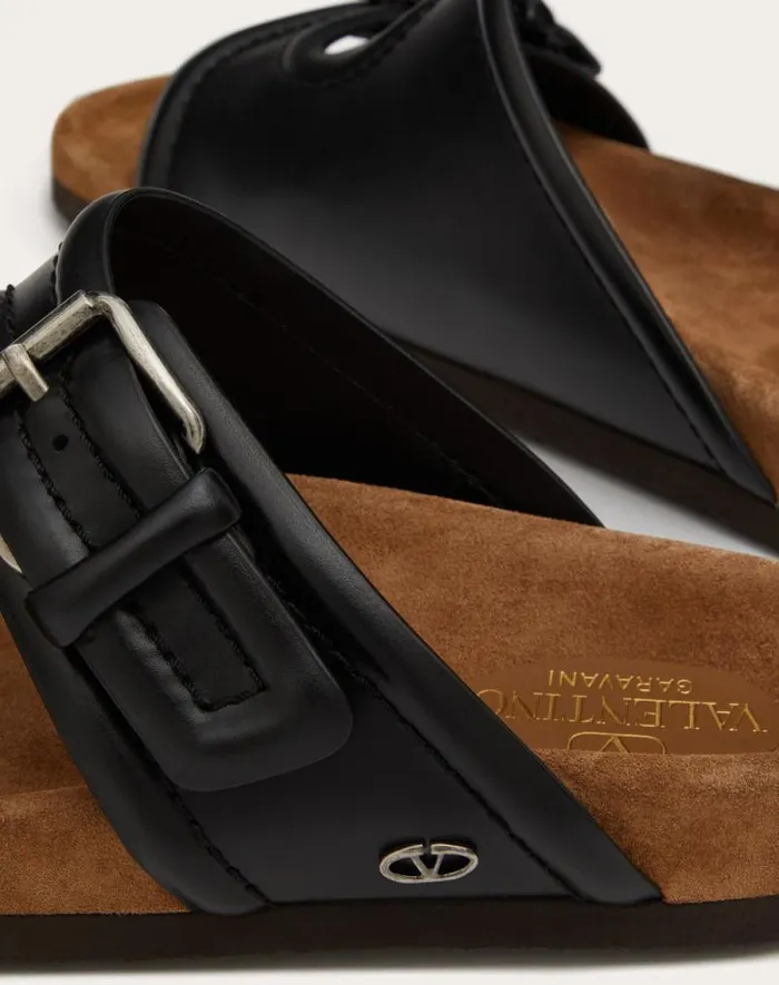 Valentino Sandals Man Fussfriend Calfskin Leather Slide Sandal For Man In Black Black