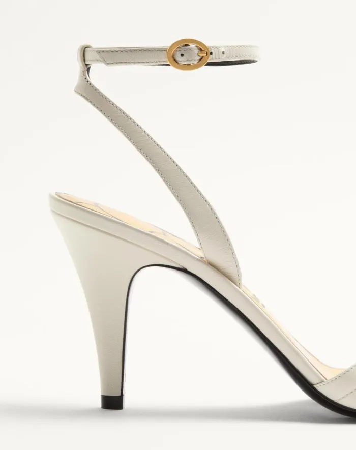 Valentino Sandals Woman Ladycrush Sandal In Kidskin 85mm For Woman In Ivory Ivory Valentino Sandals Woman Ladycrush Sandal In Kidskin 85mm For Woman In Ivory Ivory