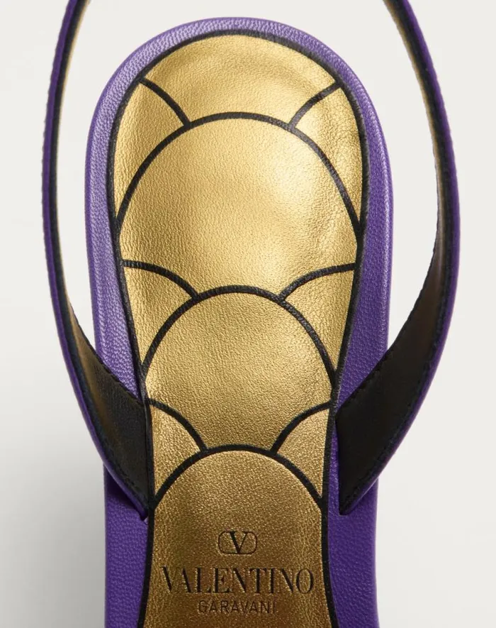 Valentino Sandals Woman Ladycrush Sandal In Kidskin 85mm For Woman In Ivory Ivory Valentino Sandals Woman Ladycrush Sandal In Kidskin 85mm For Woman In Ivory Ivory
