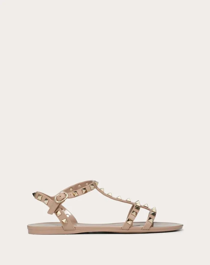 Valentino Sandals Woman Rockstud Flat Rubber Sandal For Woman In Poudre Poudre Valentino Sandals Woman Rockstud Flat Rubber Sandal For Woman In Poudre Poudre