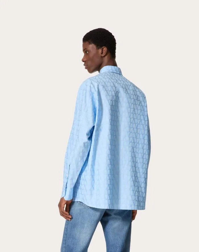 Valentino Shirts Man Cotton Poplin Shirt With Toile Iconographe Pattern For Man In Black Black Valentino Shirts Man Cotton Poplin Shirt With Toile Iconographe Pattern For Man In Black Black